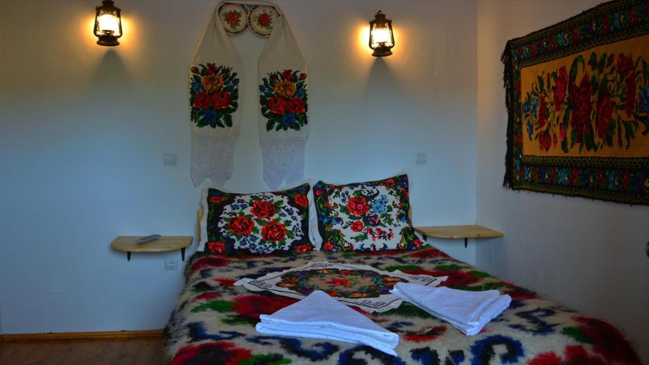 Acasa In Maramures Feresti Exterior foto