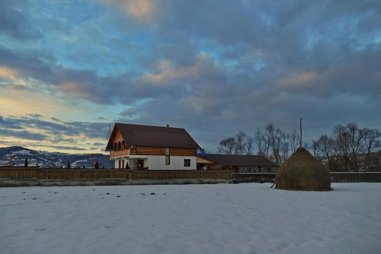Acasa In Maramures Feresti Exterior foto