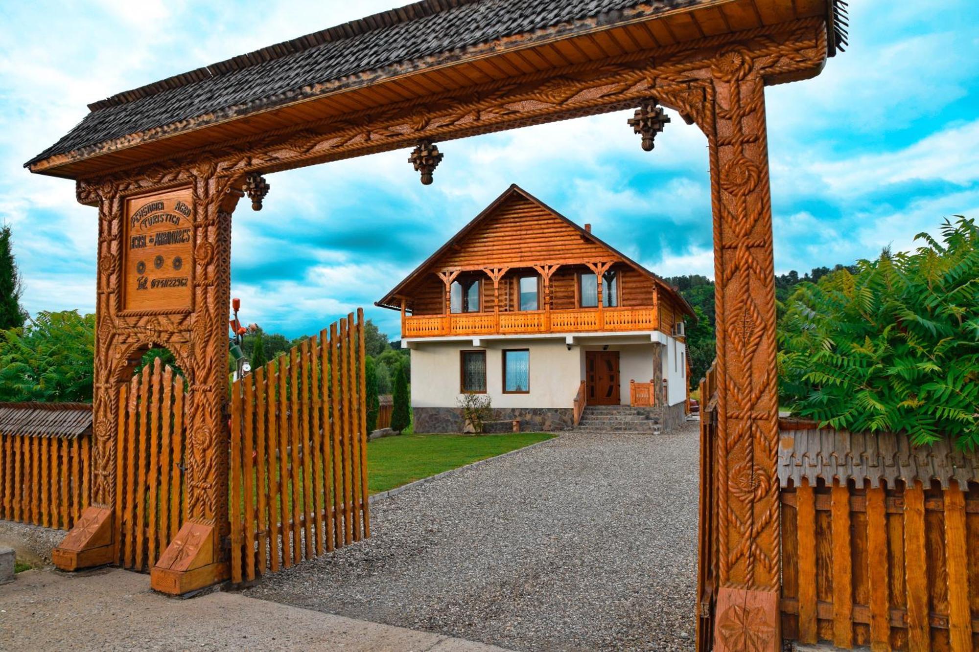 Acasa In Maramures Feresti Exterior foto