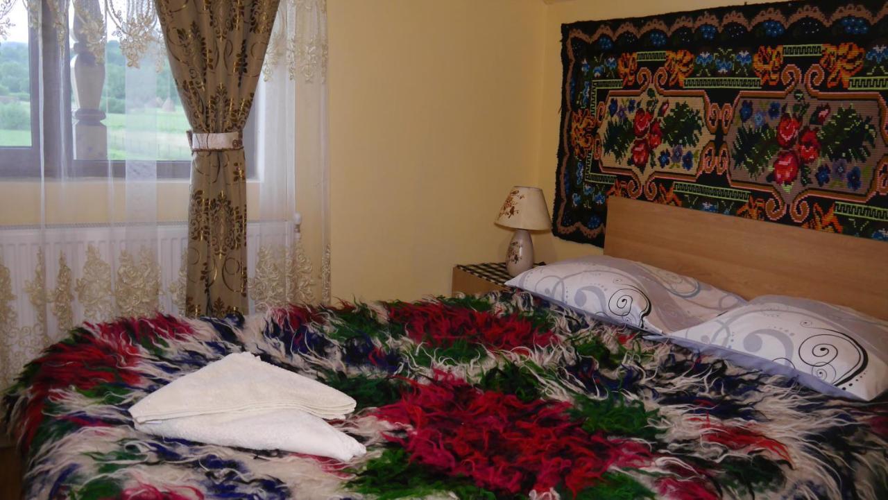 Acasa In Maramures Feresti Exterior foto